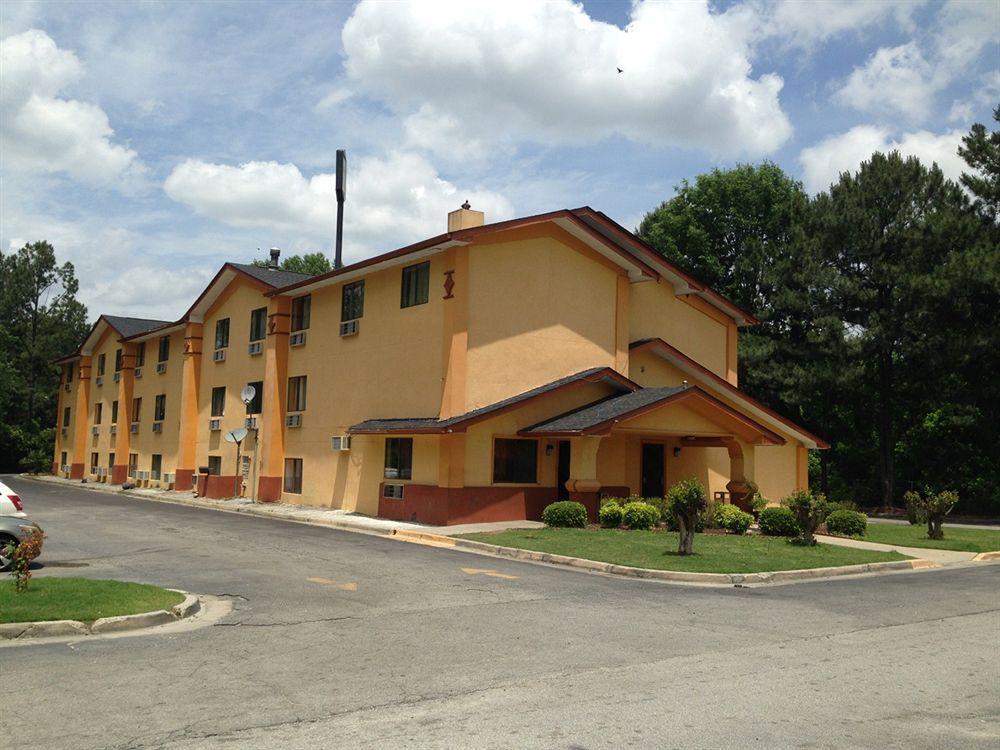 Super Inn Lodge West Экстерьер фото