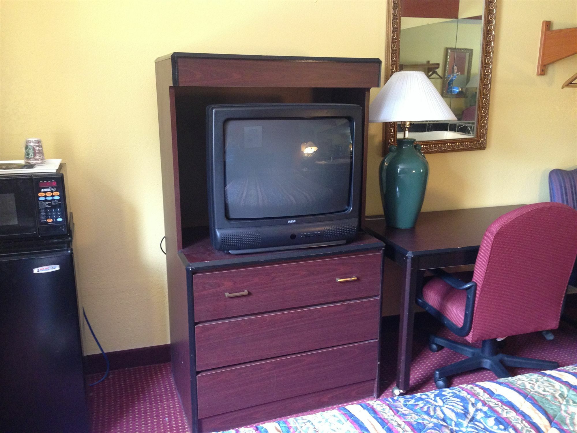 Super Inn Lodge West Экстерьер фото